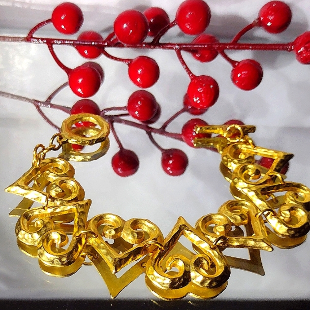 Ysl Interlocking Hearts Just In Time For Valentine - image 1